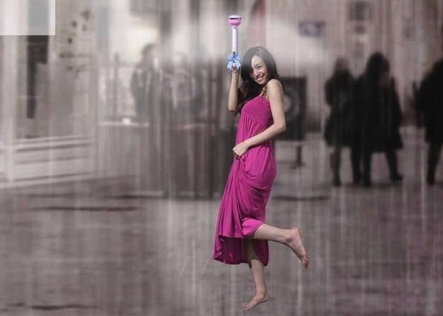 Genius Umbrella Uses Air To Propel Rain Away From You And Onto Passersby